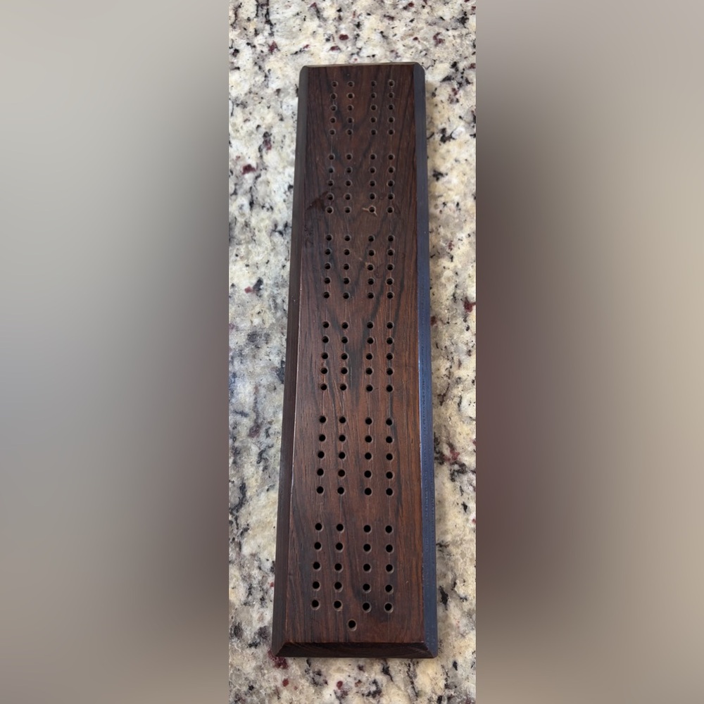 Vtg  Handmade Wooden CRIBBAGE BOARD FOLK ART